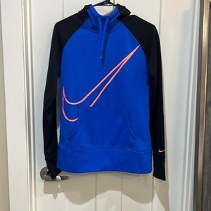 Medium Therma Dit Nike Hoodie
